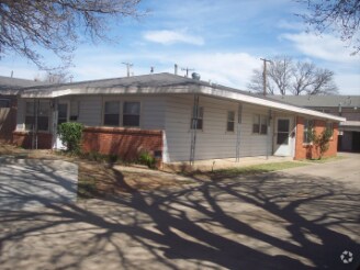 Building Photo - Four Duplexes