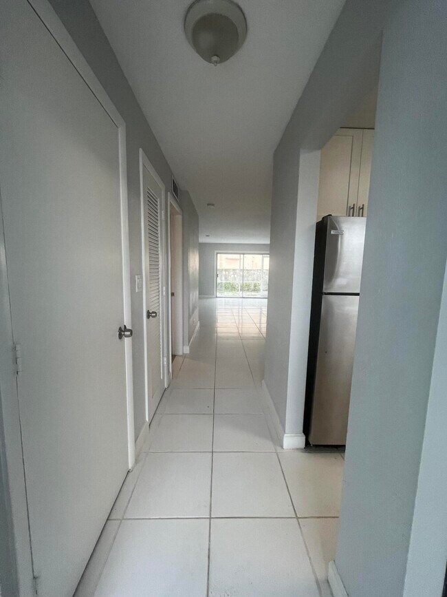Foto del edificio - 1001 SE 3rd St