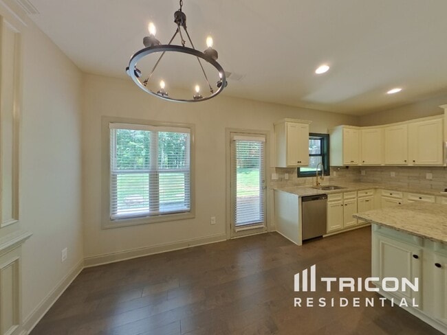 Building Photo - 3227 Brigadier Way SW