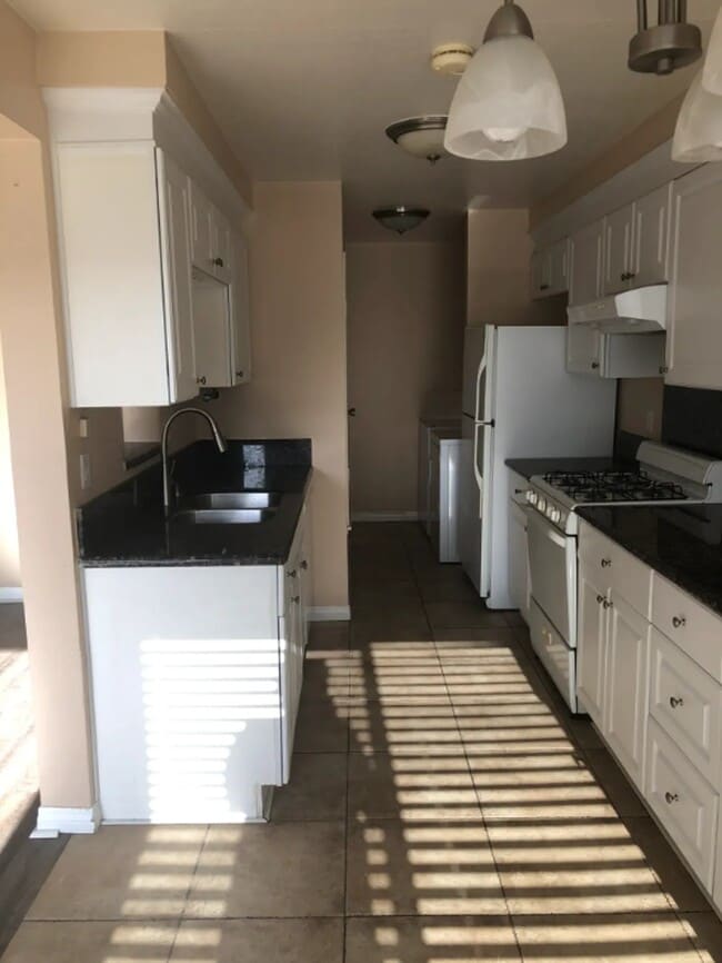 Building Photo - 3690 Spyglass Way