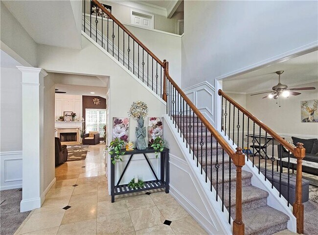 Building Photo - 935 Blackmar Way