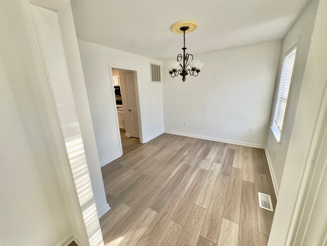 Foto del edificio - 9519 Dabney Ct