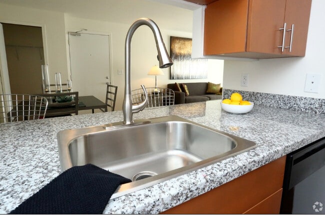 Building Photo - Withington Apartments*