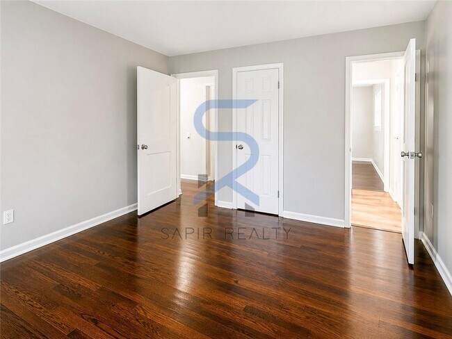 Foto del edificio - 1801 W Austin Rd