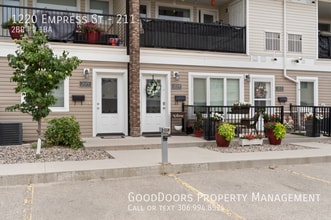 Building Photo - 1220 Empress St