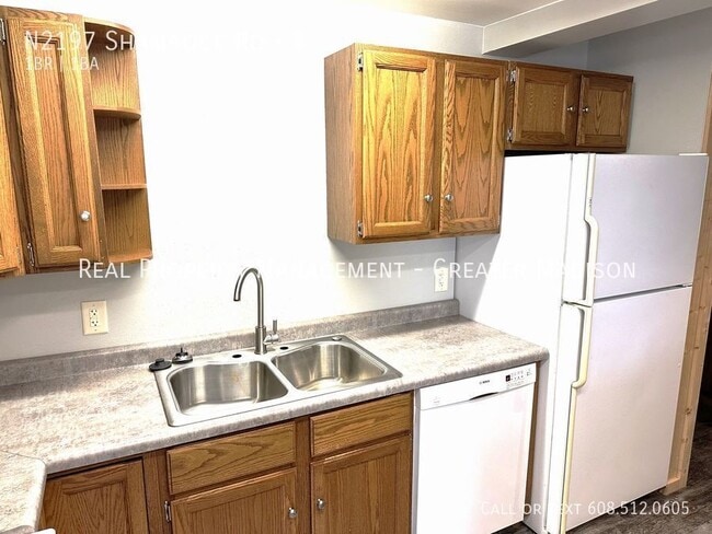 Foto del edificio - N2197 Shamrock Rd