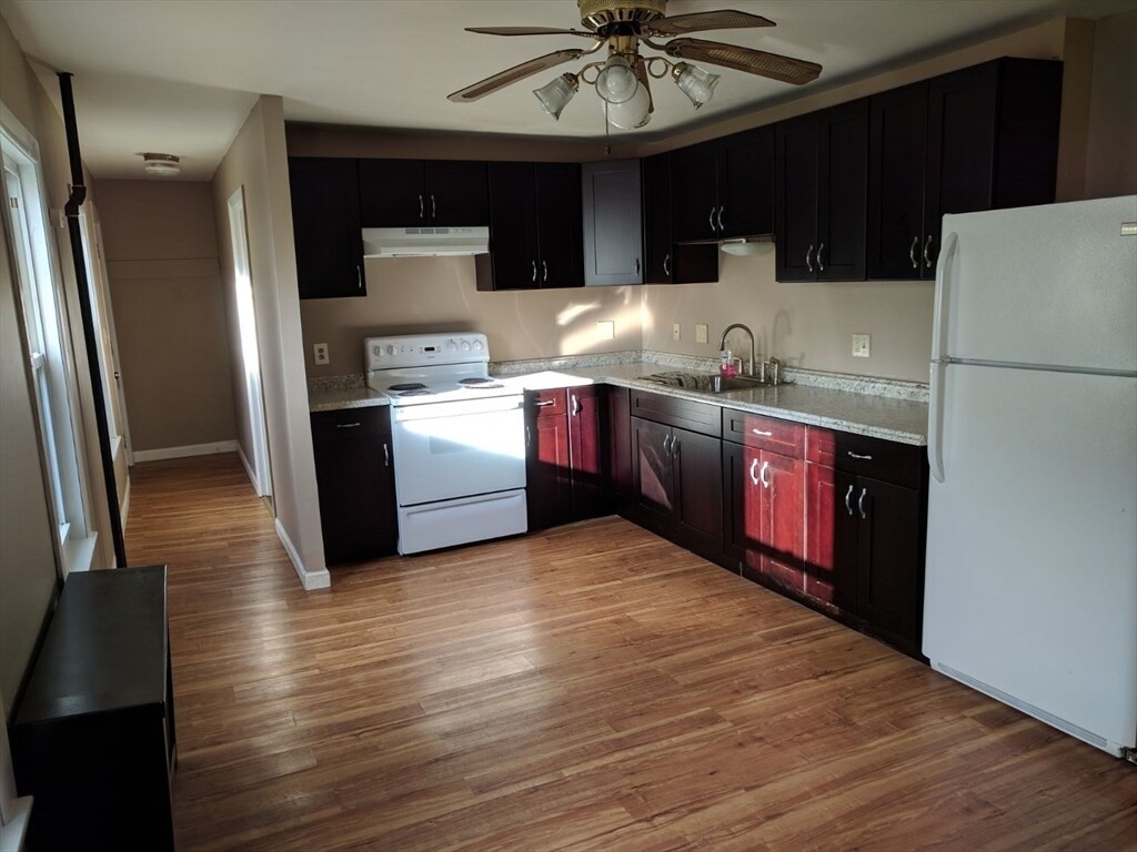 Primary Photo - 18 New St