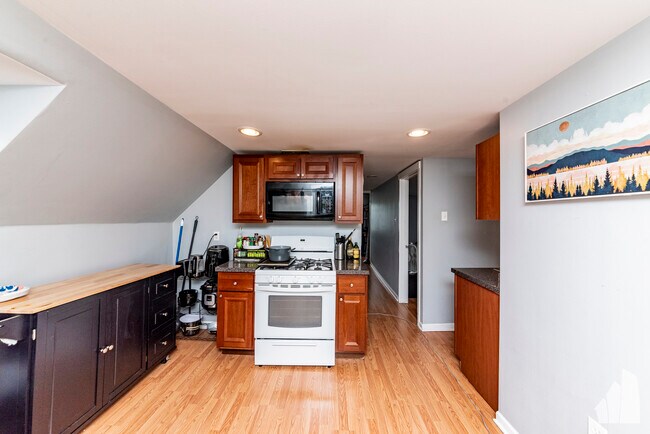 Foto del edificio - 1332 W Barry Ave