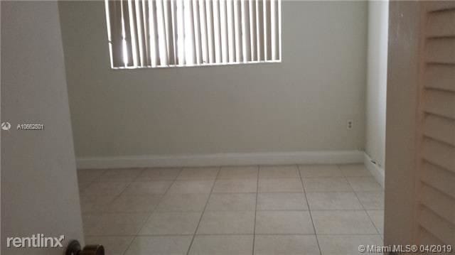 Building Photo - 7324 SW 82nd St