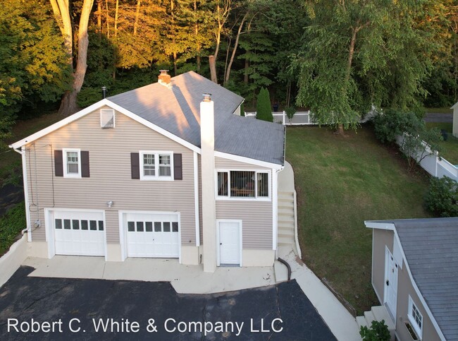 Foto del edificio - 2 br, 1 bath House - 17 Platt Lane