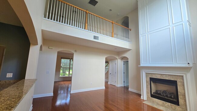 Foto del edificio - 7716 Watermark Ln S