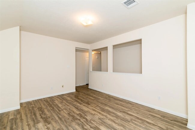 Building Photo - 13222 Withee Path Ln