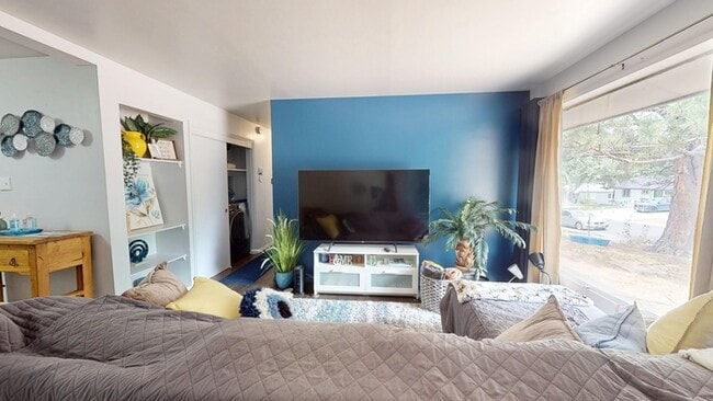 Foto del edificio - 1295 S Hudson St
