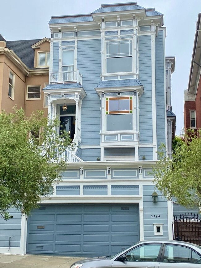 Building Photo - 3346 Clay St