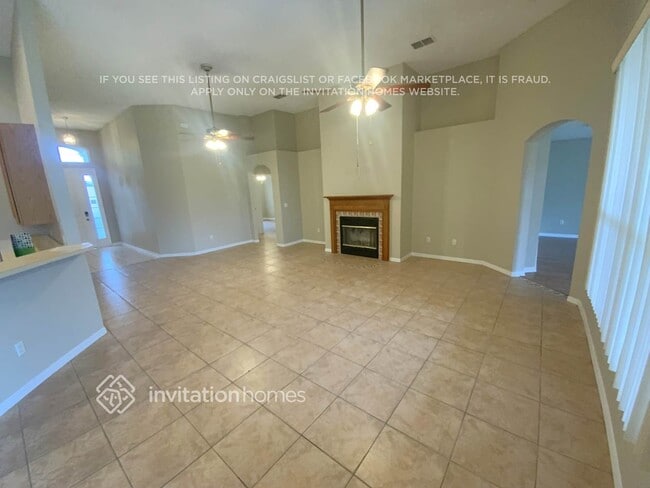 Building Photo - 6774 Cabello Dr