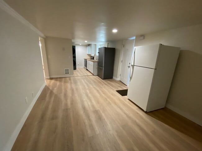 1151904 - 1151904 Apartment