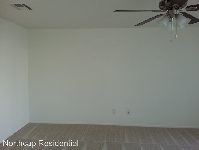Building Photo - 6689 Broadacres Ranch St