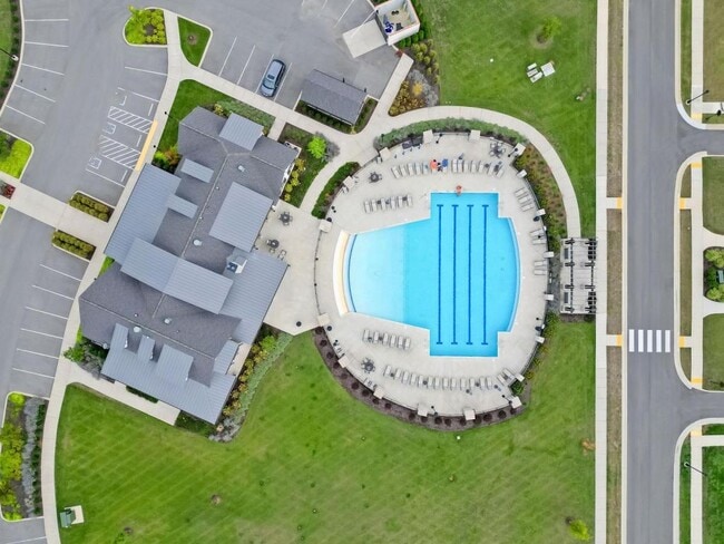 Building Photo - 722 Hahn Ct