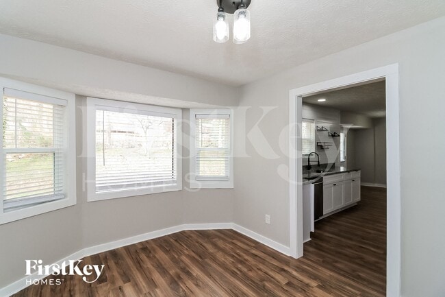 Building Photo - 1399 Ashbrook Dr NW