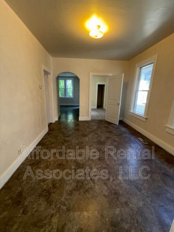 Foto del edificio - 1306 W Scott St