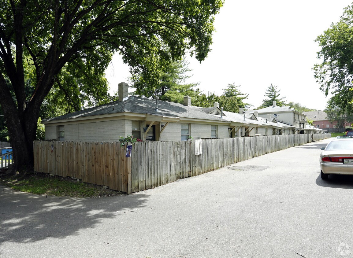 Foto del edificio - 1949-1977 Jefferson Ave