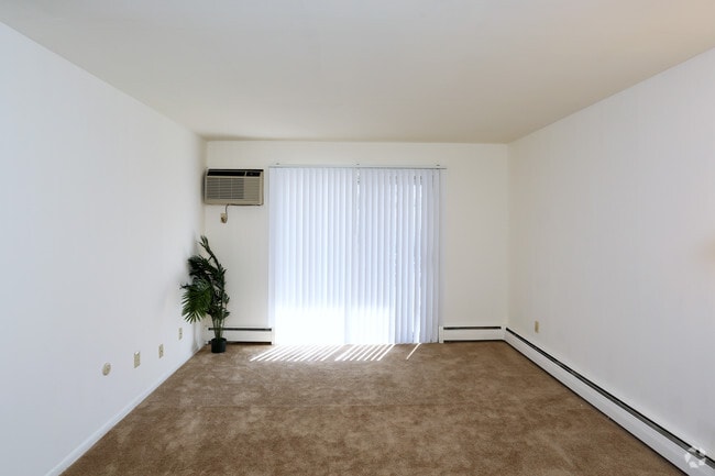 Living Room - Parkview Apartments