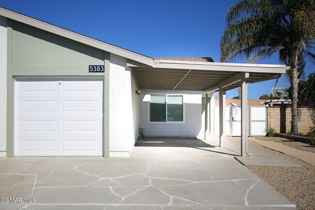Building Photo - 5383 Felicia St