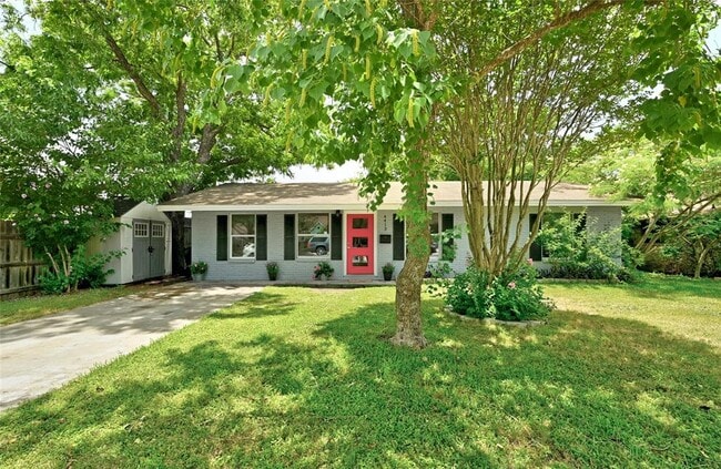 Building Photo - 4413 Russell Dr