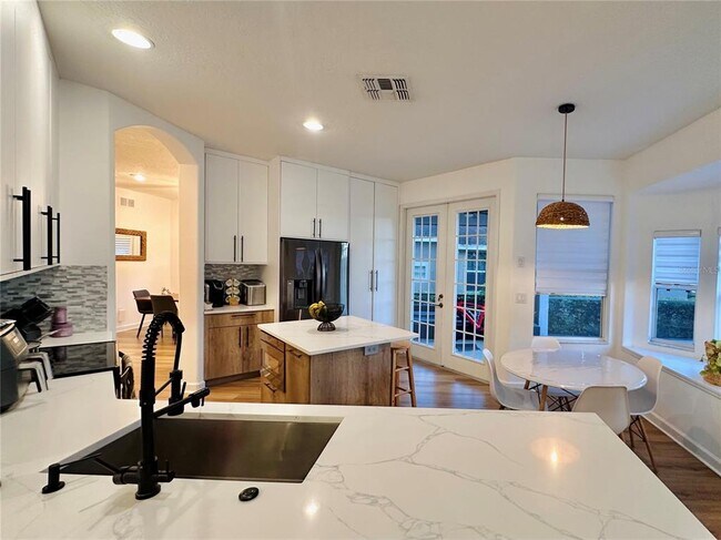 Foto del edificio - 14145 Budworth Cir