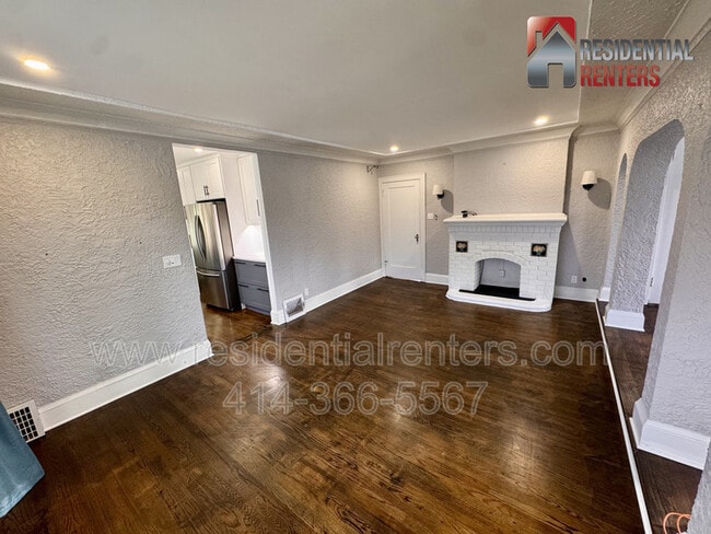 Building Photo - 2618 N 72nd St