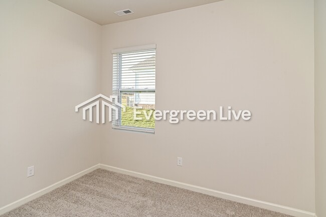 Foto del edificio - 632 Shoemaker Ln