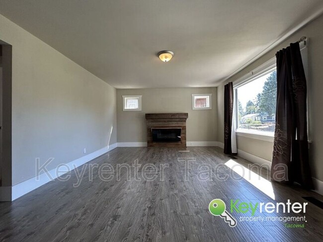 Foto del edificio - Captivating 3 Bed - 1 Bath Tacoma Home