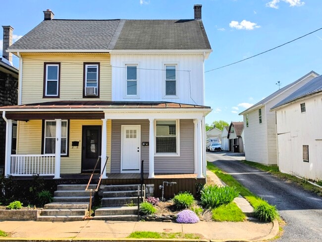 Building Photo - 4 E Muth Ave