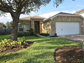 Building Photo - 2610 Slider Ct