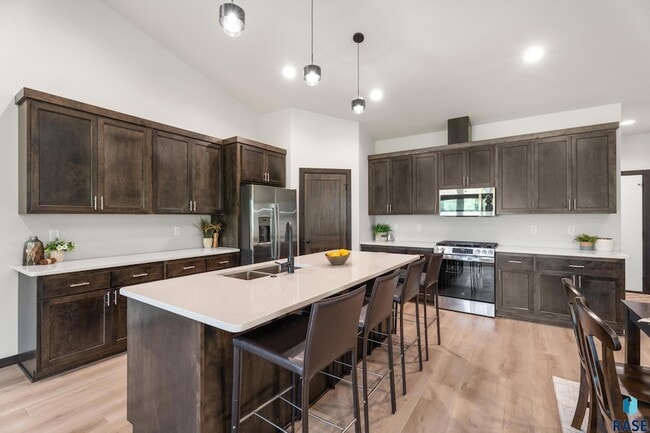 Foto del edificio - 1113 S Foss Ave