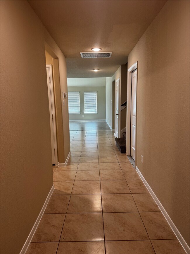 Foto del edificio - 2903 McDonough Way