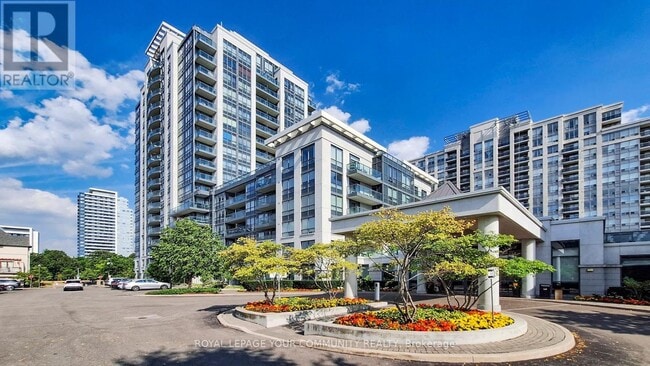 Photo du bâtiment - 20-820 N Park Rd