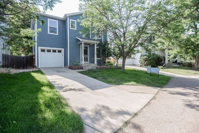 Building Photo - Charming 3-Bedroom, 2-Bath Home in the Hea...