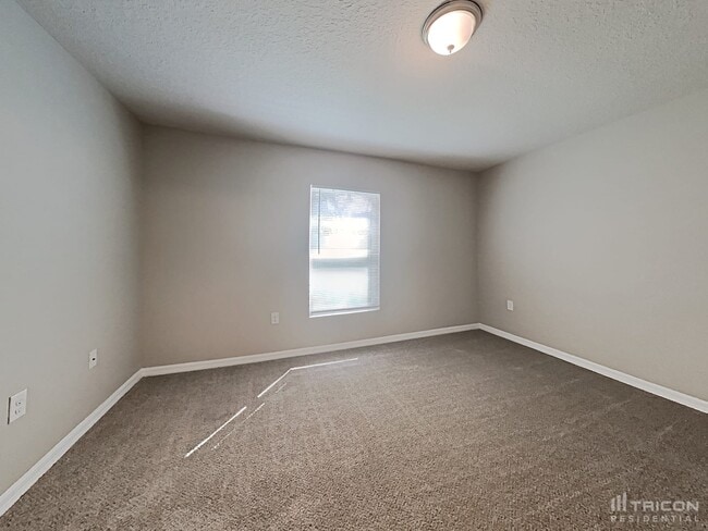 Building Photo - 9268 Gibralter St