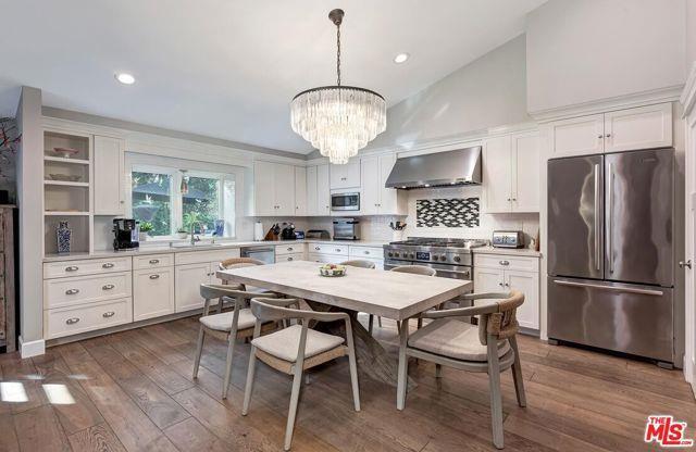 Building Photo - 5721 Tellefson Rd