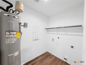 Building Photo - 770 Buck Run Pass