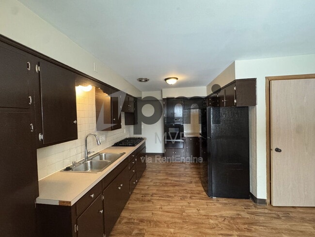 Building Photo - 312 Highfield Dr