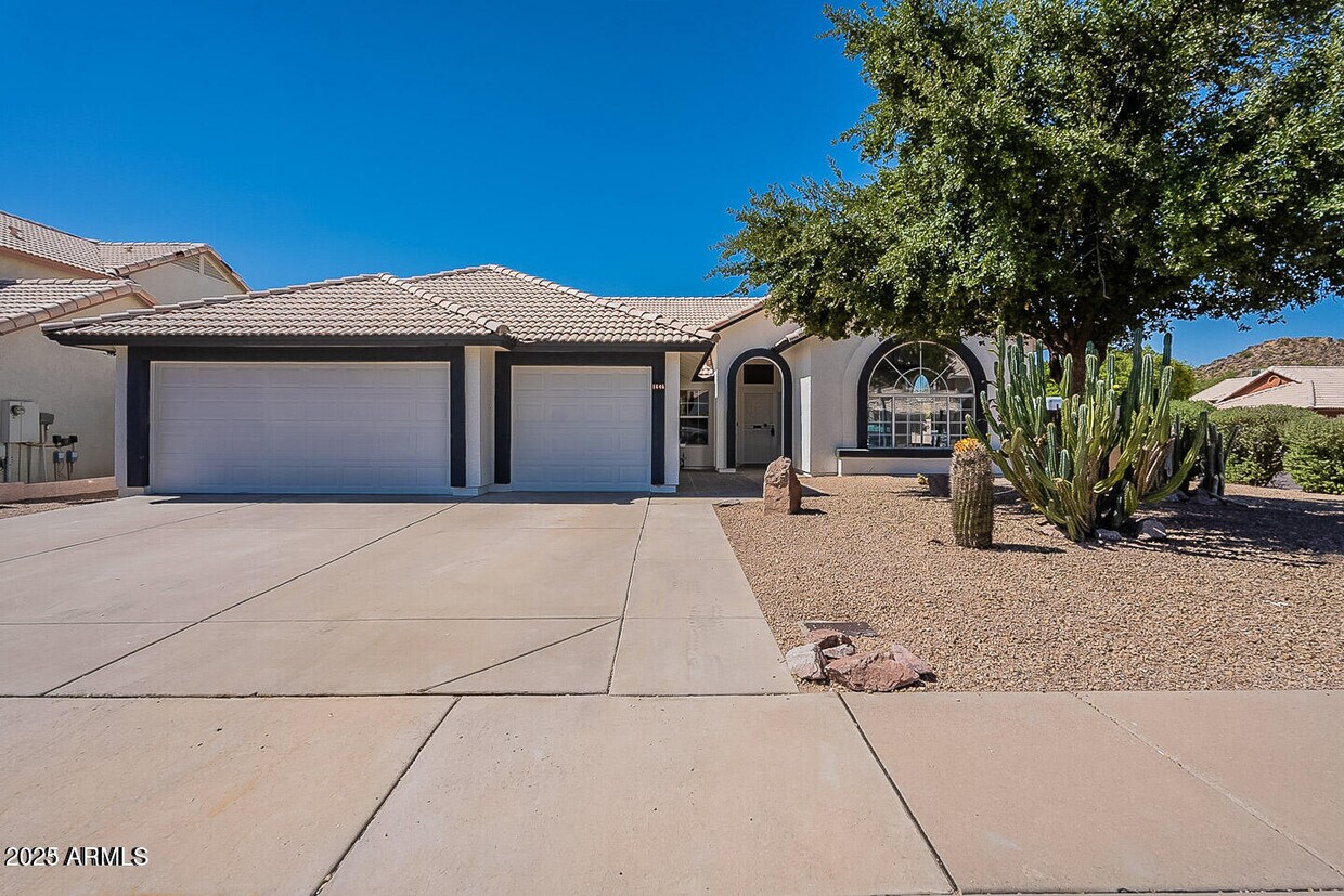 Foto principal - 1646 N Avoca