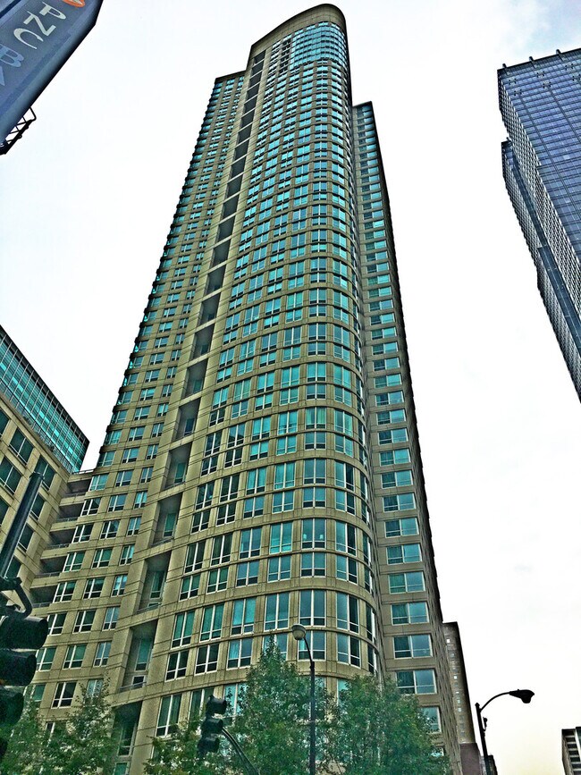 River North High Rise 1b/1b with Fantastic... - River North High Rise 1b/1b with Fantastic... Apartment
