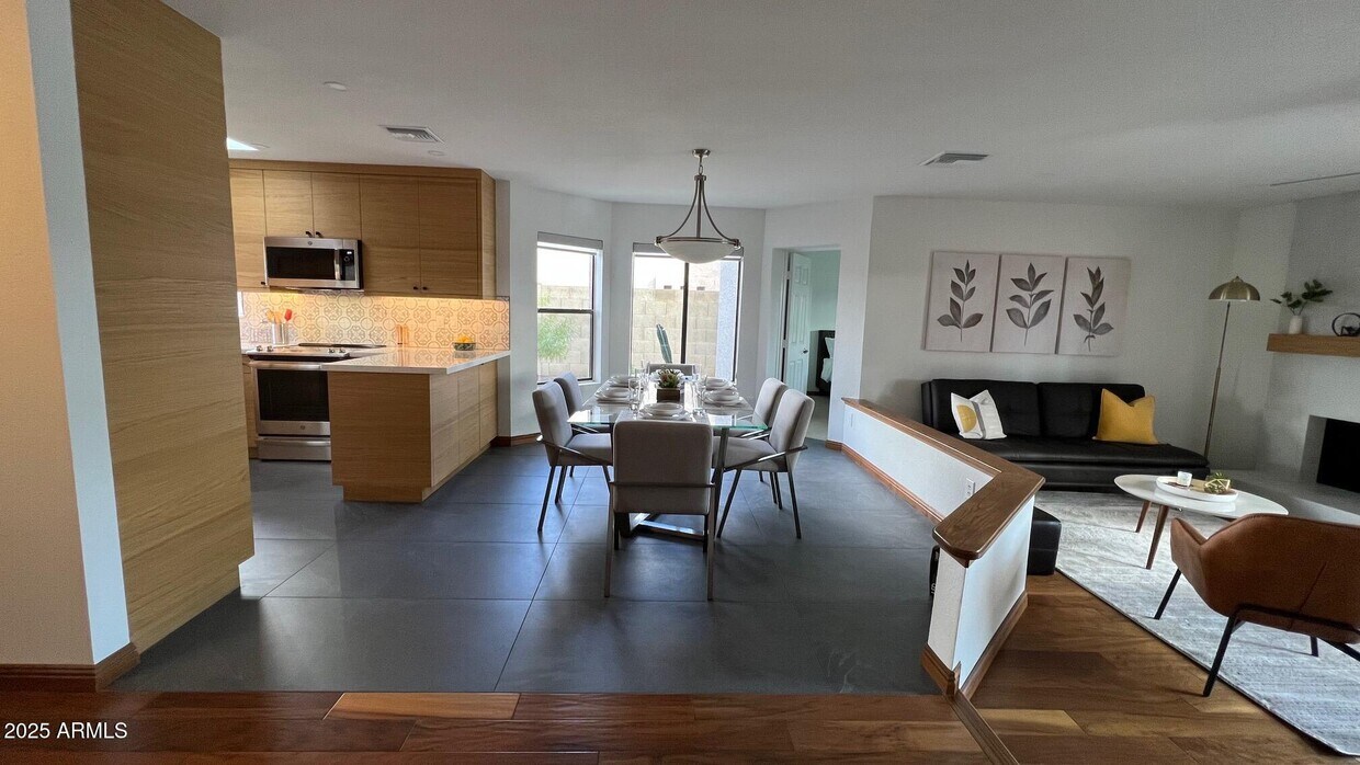 Foto del edificio - 6725 E Kelton Ln