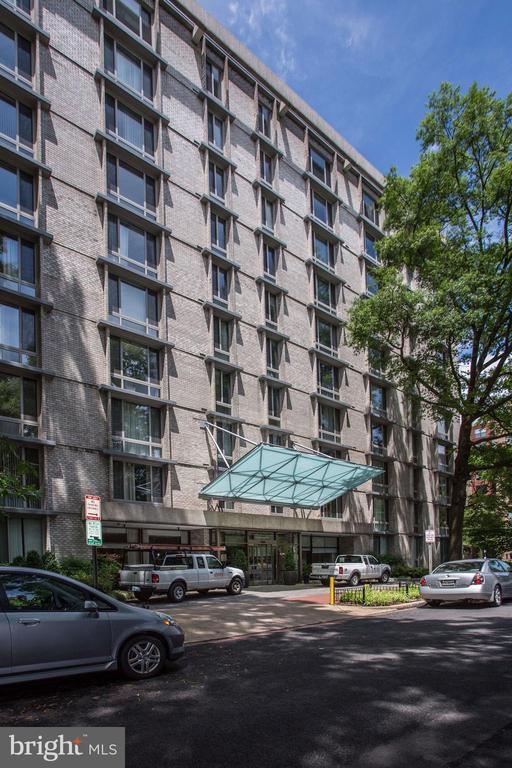 Foto del edificio - 950 25th St NW