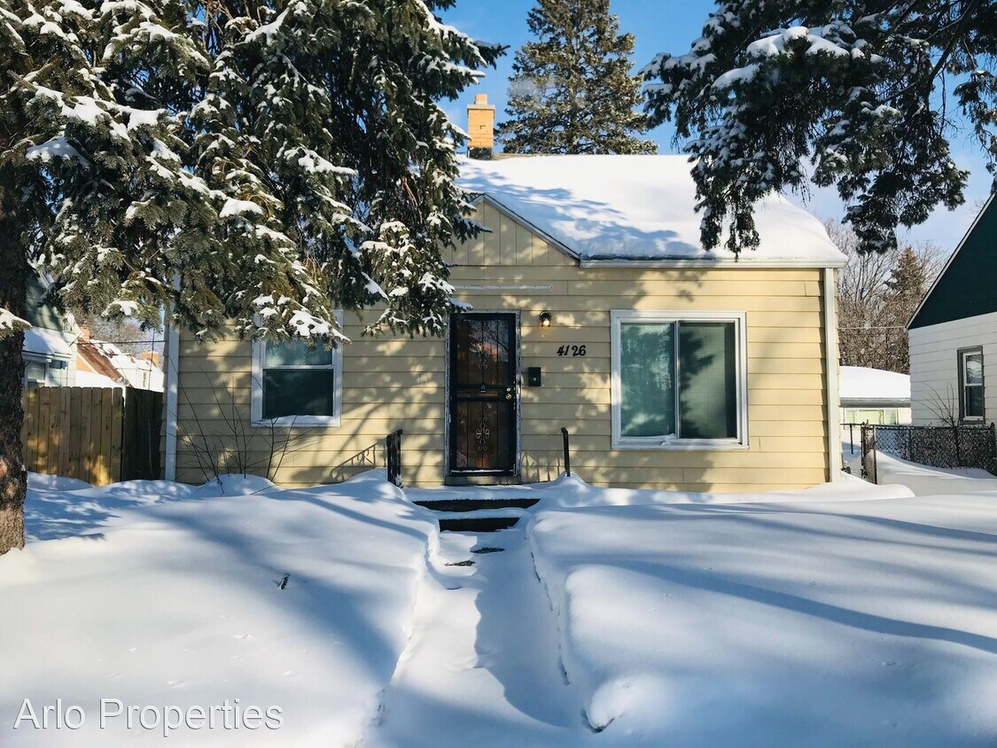 Foto principal - 3 br, 1 bath House - 4126 N 51st Blvd