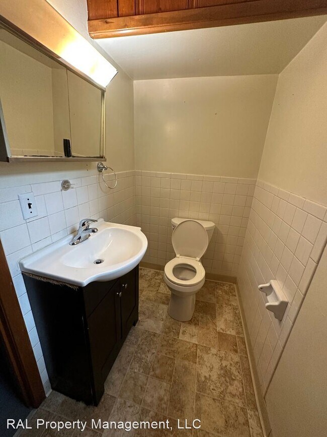 Foto del edificio - 4 br, 2 bath House - 840 E 156th St