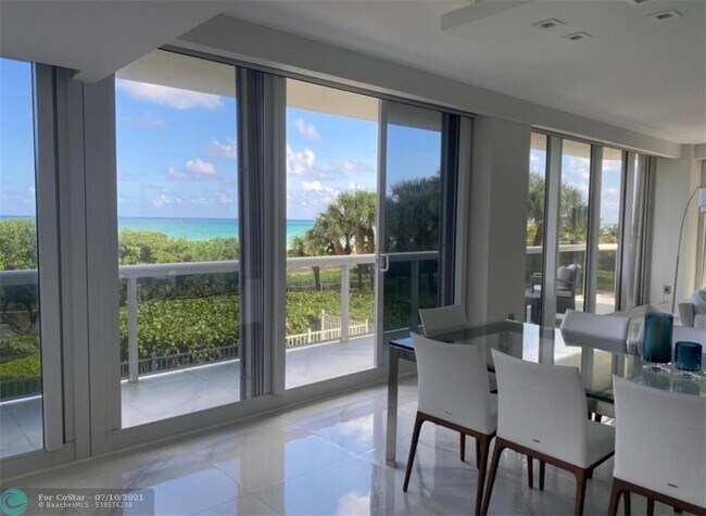Foto del edificio - 9559 Collins Ave