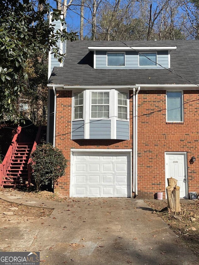 Foto principal - 4509 Coopers Creek Cir SE
